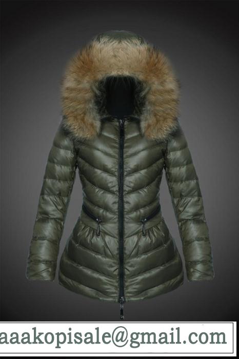 2014 秋冬 肌触り柔らかく moncler モンクレール レディース ダウンジャケット8806