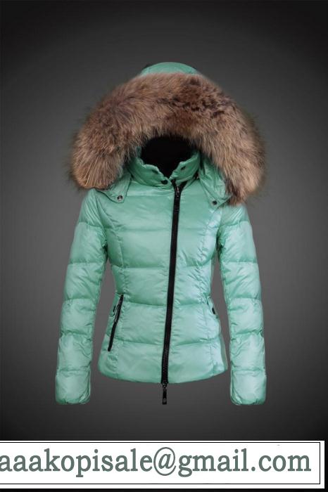 2014 秋冬 ファション性の高い moncler モンクレール レディース ダウンジャケット 8805