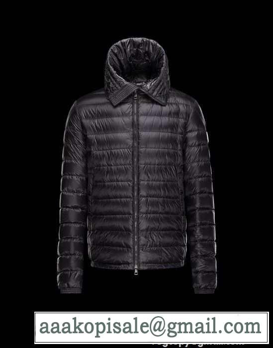 軽量で保温性に 2015秋冬 MONCLER モンクレール 満点　ダウンジャケット