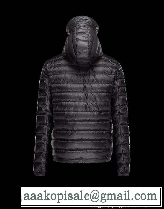 軽量で保温性に 2015秋冬 MONCLER モンクレール 満点　ダウンジャケット