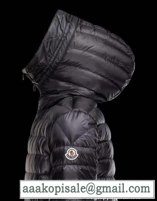 軽量で保温性に 2015秋冬 MONCLER モンクレール 満点　ダウンジャケット