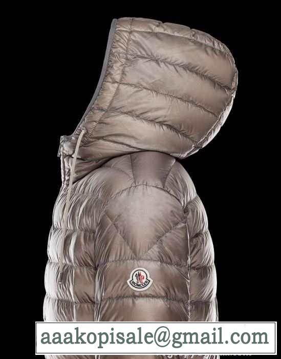 抜群のアイテム　 2015秋冬 moncler モンクレール 便利性のあるダウンジャケット 2色可選