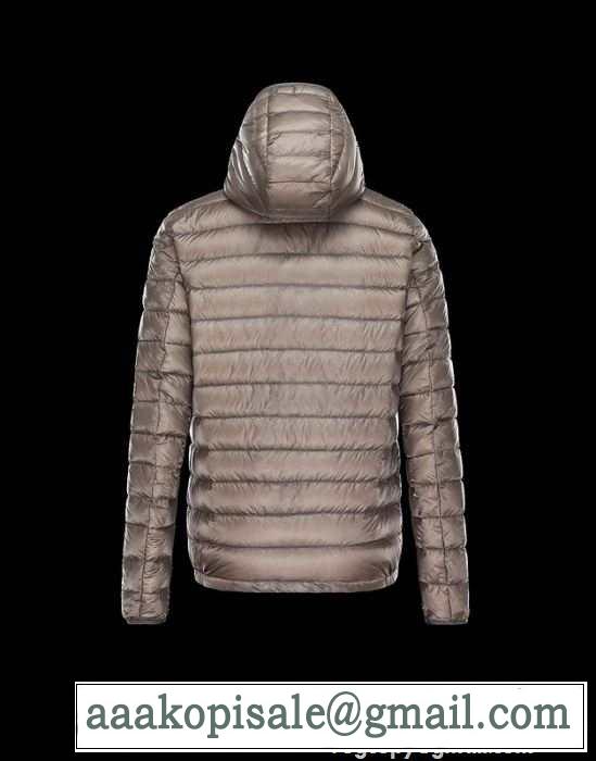 抜群のアイテム　 2015秋冬 moncler モンクレール 便利性のあるダウンジャケット 2色可選