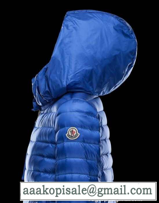 魅力のアイテム　2015秋冬 moncler モンクレール 柔らかなダウンジャケット