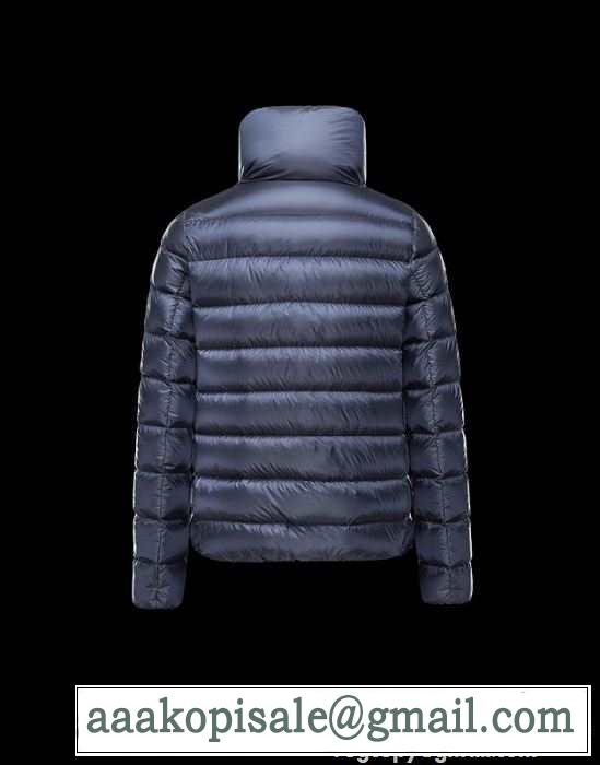 大人な印象 2015秋冬 moncler モンクレール 長く愛用できる　ダウンジャケット