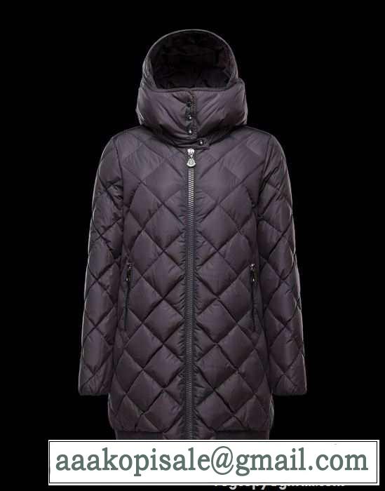 上品な装いで華やかさ　 2015秋冬 moncler モンクレール 相性抜群　ダウンジャケット ロング