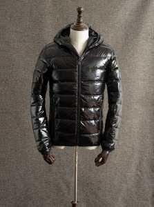 毎シーズン愛用モンクレール MONCLER 　MCMAYA7...