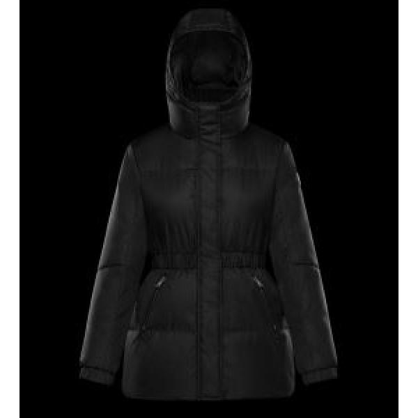 高レベルの保温性 高評価 MONCLER モンクレール 20...