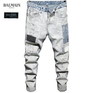 BALMAINバルマン ジーンズ コピー メンズファッション カジュアルにきれいめ アクチィブなスタイル
