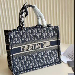 ディオールトートバッグコピー DIOR bookトートバッグファッションの定番_ブランド コピー 激安(日本最大級)