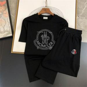 春夏の爽やかコーデに スタイルをすっきりにする モンクレールセットアップコピー MONCLER__ブランド コピー 激安(日本最大級)