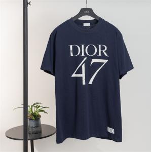 人気ランキングネイビー色 ディオール ｔシャツランドロゴ偽物