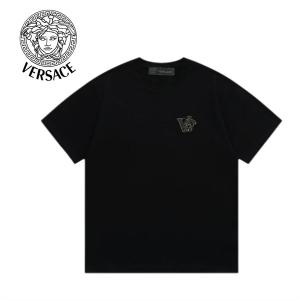 クールな印象を引き立てヴェルサーチ VERSACE 2色可選 Tシャツ/半袖 春夏人気トレンドアイテム_ブランド コピー 激安(日本最大級)