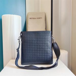 圧倒的人気新着 ボッテガ ヴェネタショルダーバッグコピー BOTTEGA VENETA 一味違うデザイン 数量限定スーパーコピーブランド激安通販 専門店