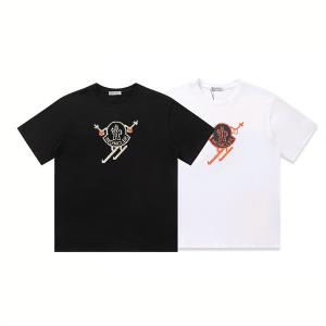 春夏新作 半袖Tシャツ 2色可選 モンクレール MONCLER 偽物 しわになりにくい 半袖Tシャツ メンズファッション ブランド激安通販 専門店