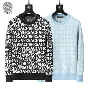 秋冬最新のトレンド ヴェルサーチ セーターコピーVERSACE 季節感溢れる秋らしいコーデ_ブランド コピー 激安(日本最大級)