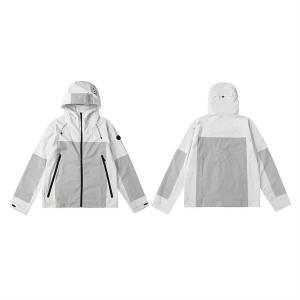 モンクレール MONCLER ブルゾン 今シーズンもトレンド...