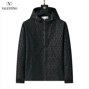 今季大人気新作登場  ヴァレンティノジャケットコピー VALENTINO  大人っぽく知的な  人気急上昇中ブランド激安通販 専門店