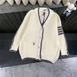 THOM BROWNE トムブラウンカーディガンコピー通販シ...