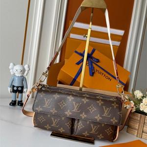 超人気  LOUIS VUITTON 偽物 バッグ エピレザー ゴールドバックル クラッチバッグ ルイヴィトン新作レディースHOT大得価ショルダーバッグコピー