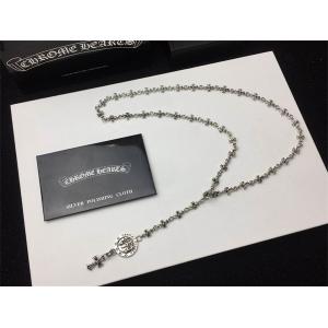クロムハーツ スーパーコピー 象徴的 荘厳 シルバーネックレス コイン＆クロスモチーフ CHROME HEARTS